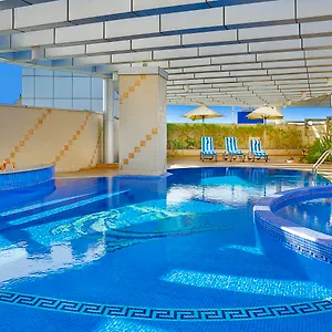 4* Hotel Seasons