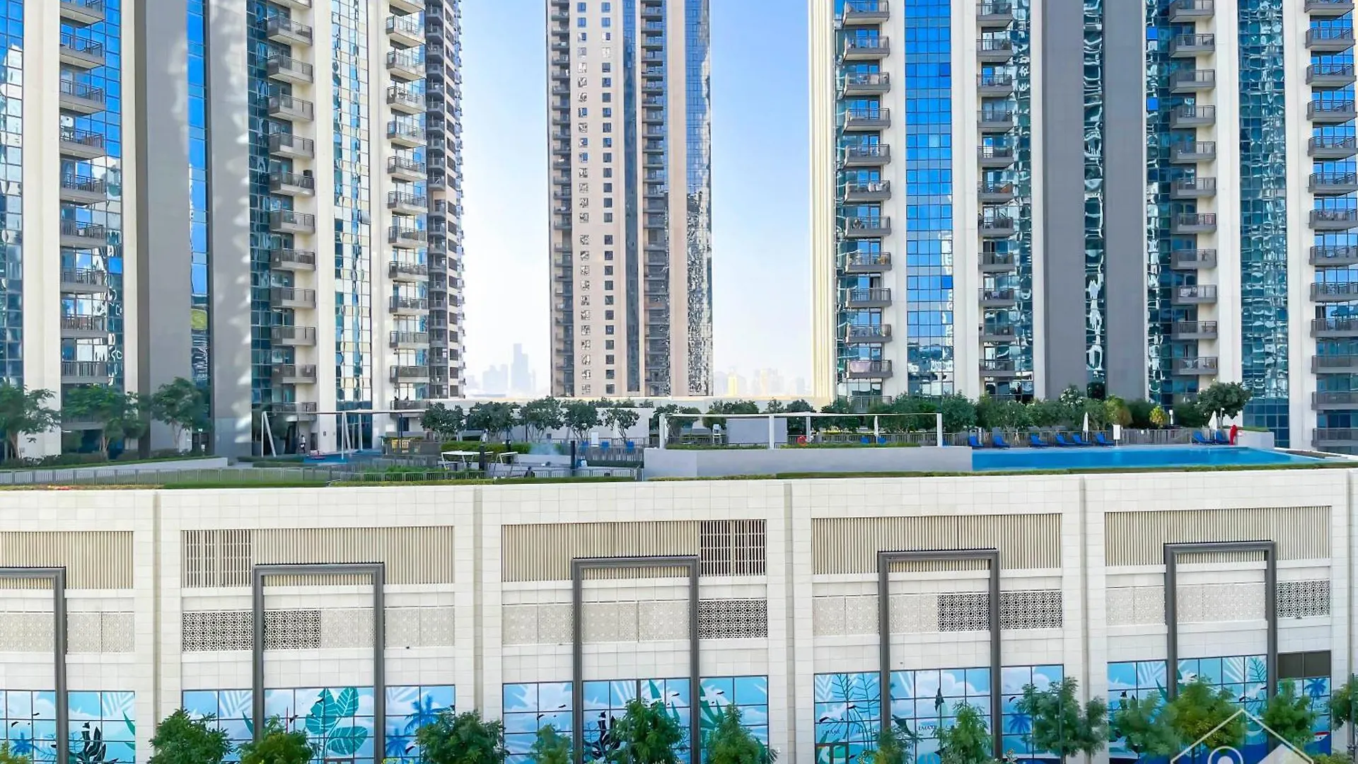 Luxurious Stay Dubai Creek Balcony & View United Arab Emirates