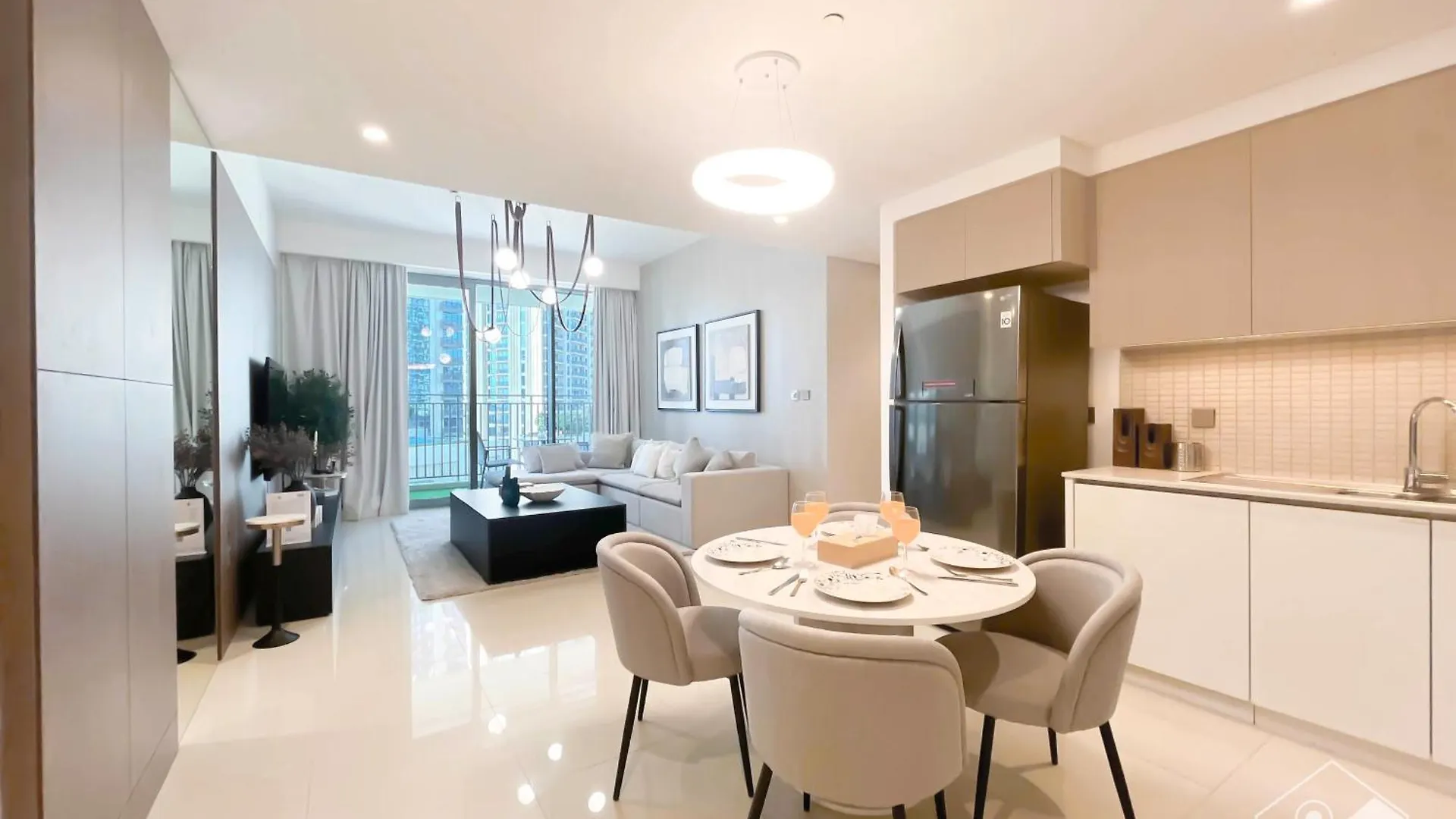 Apartment Luxurious Stay Dubai Creek Balcony & View